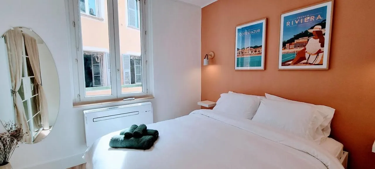 Charming Appartement In Vieux Nizza 0*,  Franciaország